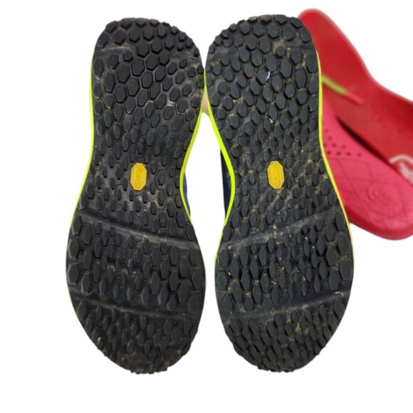 The North Face Women's  Blue Athletic Shoes - Picture 5 of 14